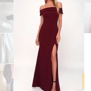 Lulu’s Aveline Burgundy Off-the-Shoulder Maxi Dress size large